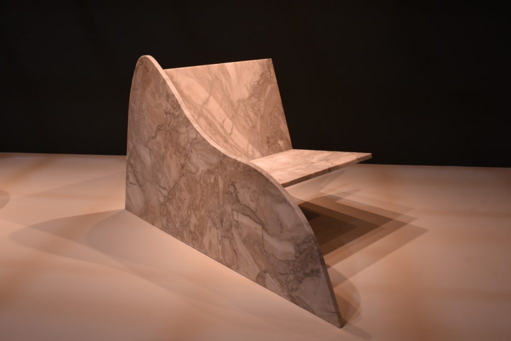 mesas de pedra para usar como complemento da decoração